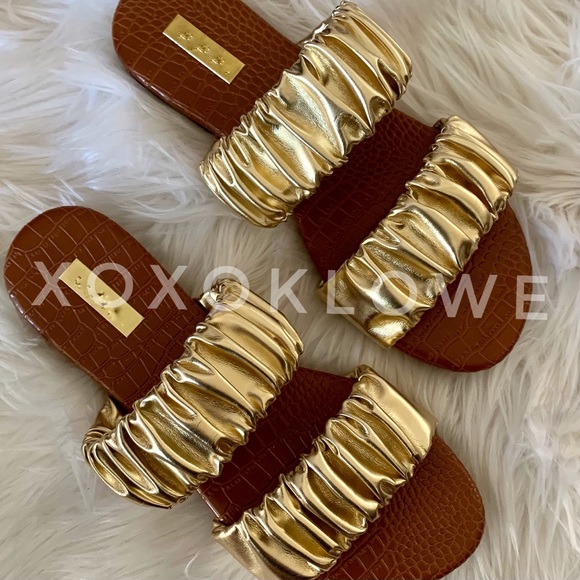 Gold Metallic Double Band Scrunch Sandal - Picture 6 of 13